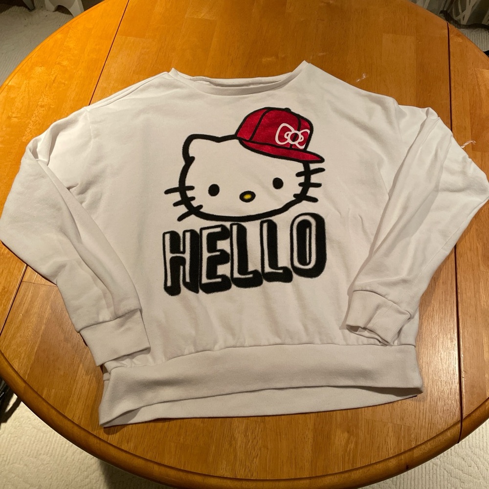 Hello Kitty Sanrio white  long-sleeve crew neck / sweatshirt women size XL